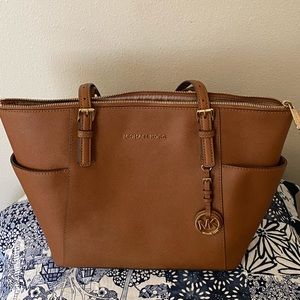 Michael Kors Jet Set East/West Tote Medium